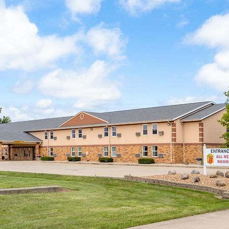 Super 8 By Wyndham Mattoon Hotel Exterior foto