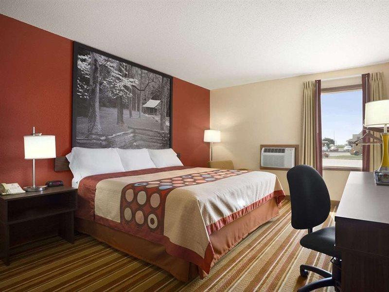 Super 8 By Wyndham Mattoon Hotel Exterior foto