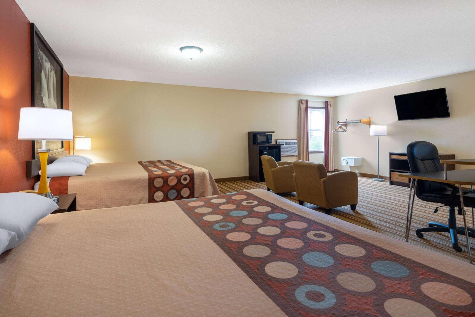 Super 8 By Wyndham Mattoon Hotel Exterior foto